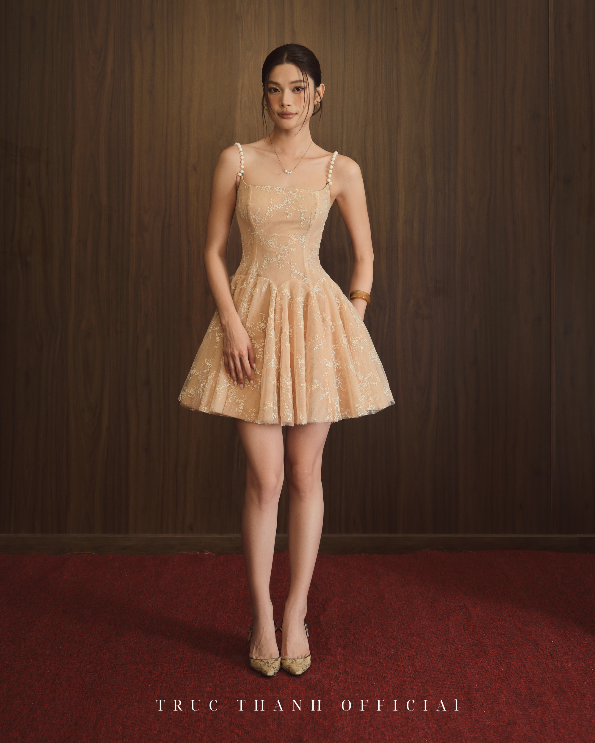 Lune Dress | Váy ren hoạ tiết hoa (Beige/Da)