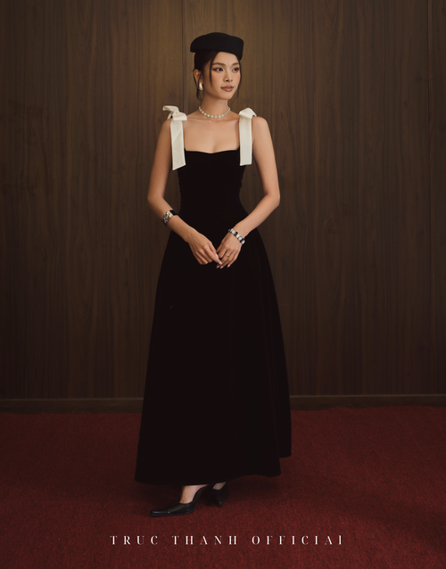 Amour Dress - Váy nhung dài (Black/Đen)