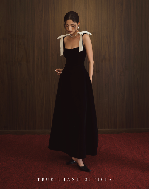 Amour Dress - Váy nhung dài (Black/Đen)
