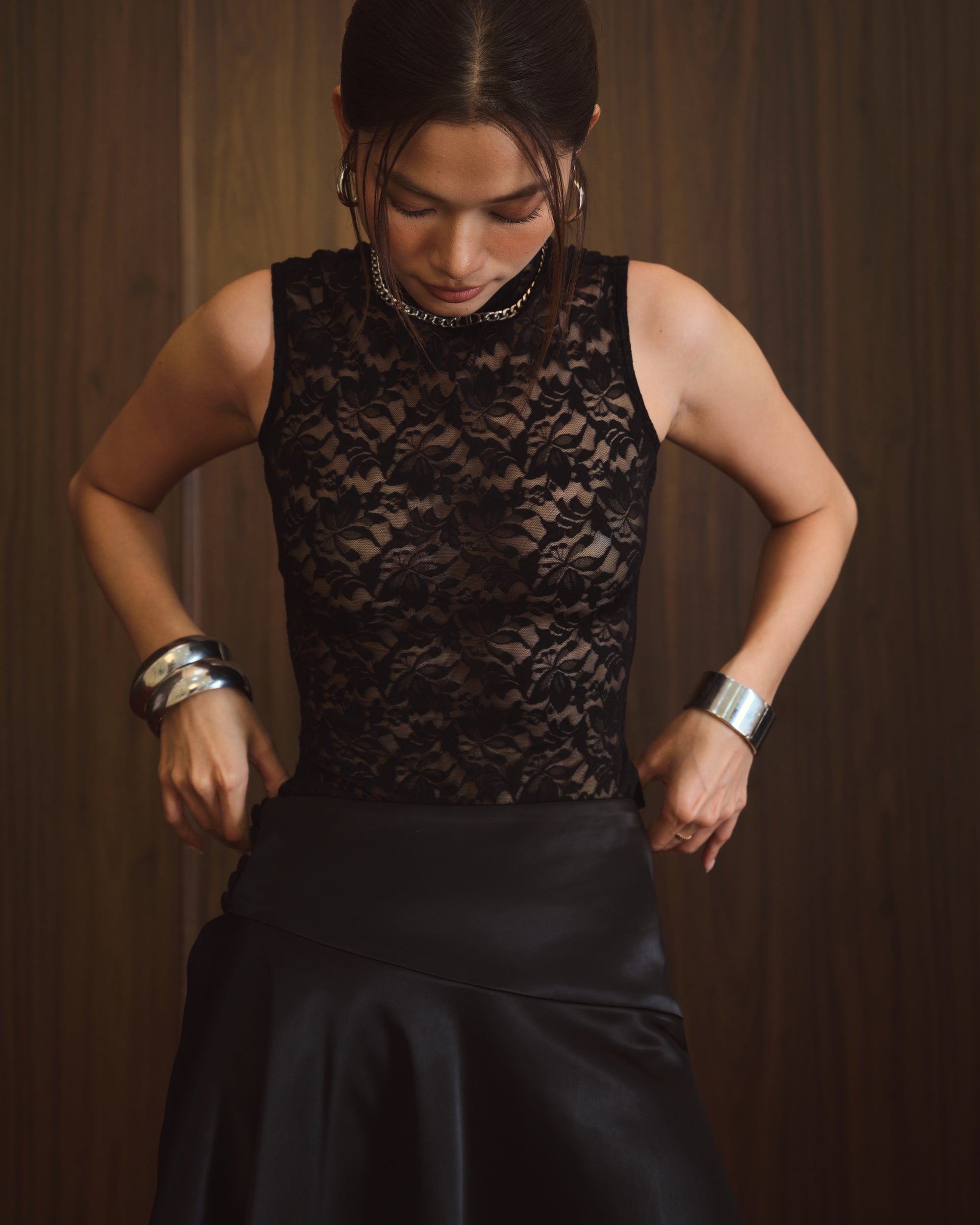 Lady Silk Set | Set váy áo ren chân váy lụa (Black/ Đen)