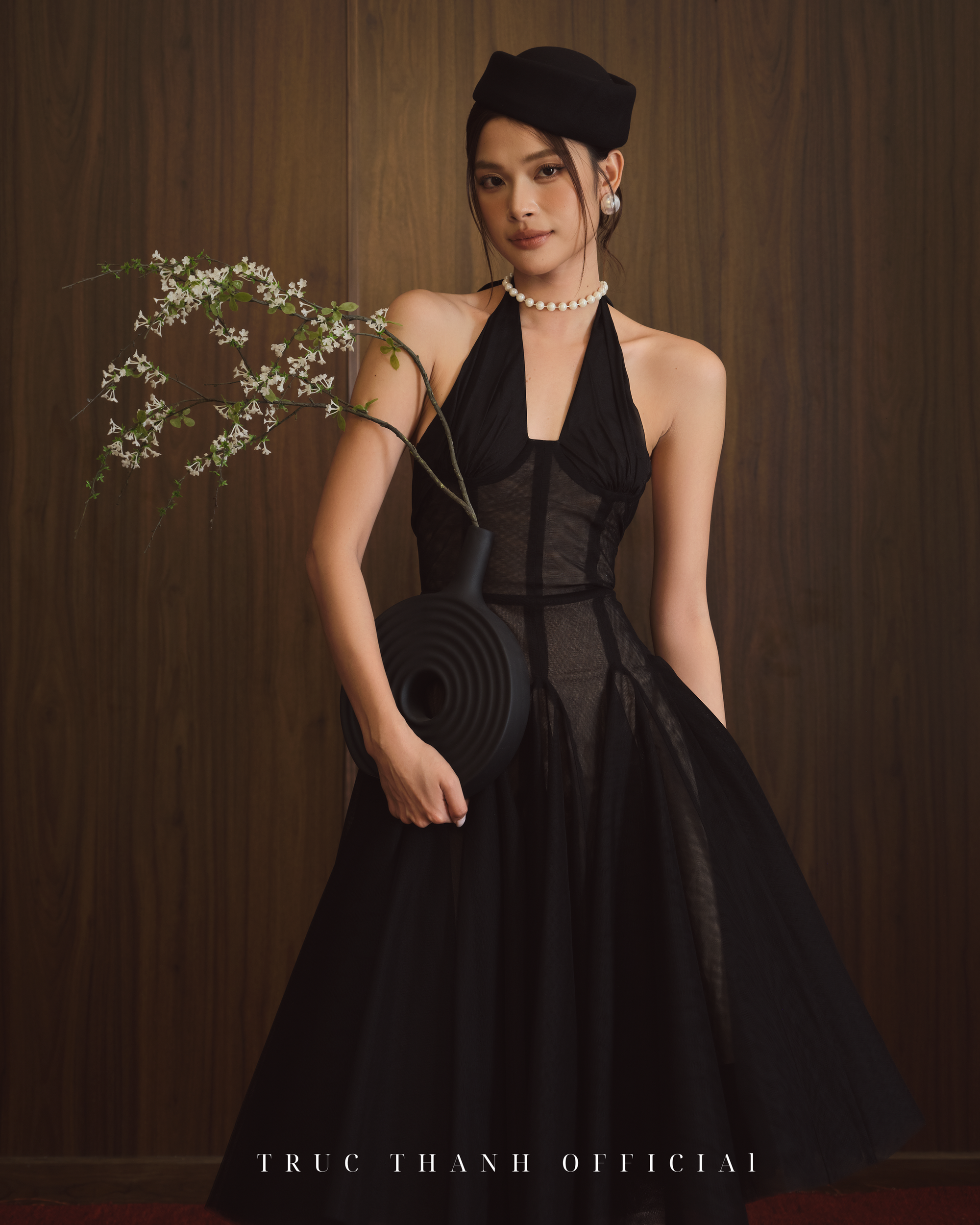 Cherie Dress | Váy cổ yếm lưới đen (Black/Đen)