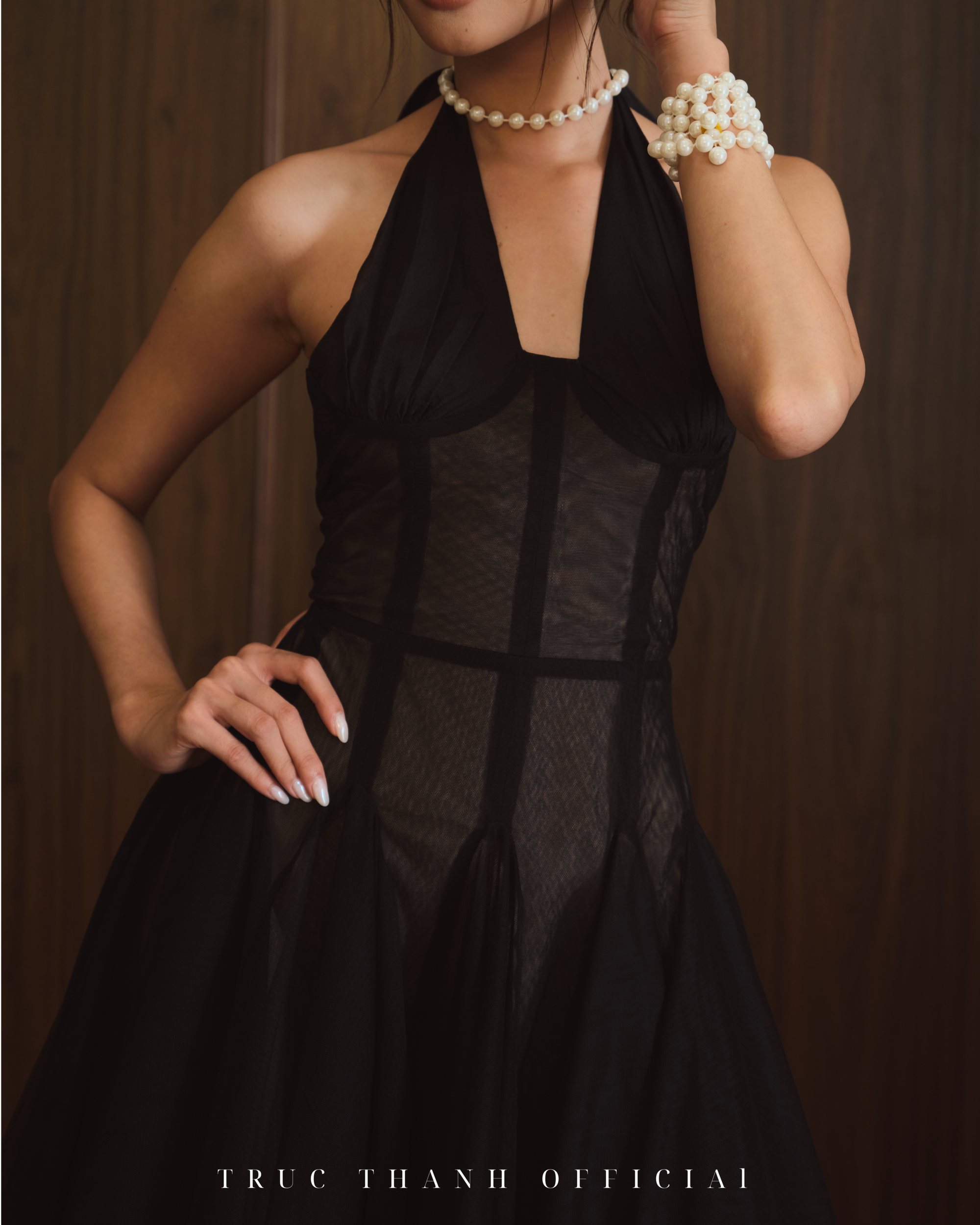 Cherie Dress | Váy cổ yếm lưới đen (Black/Đen)