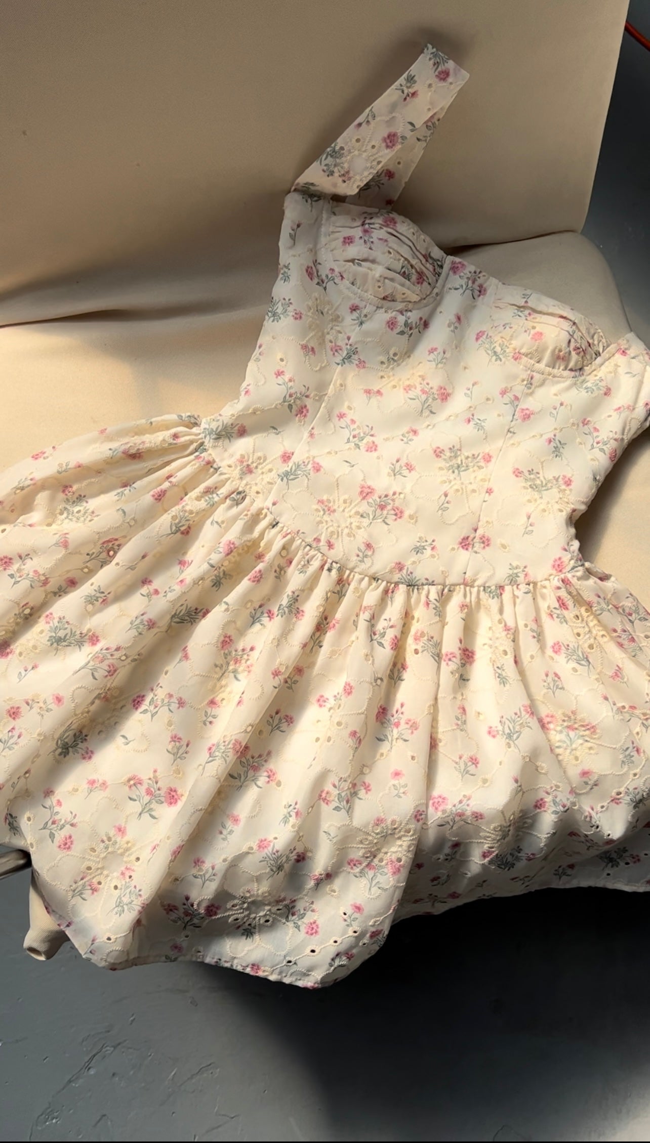 Lotis Dress